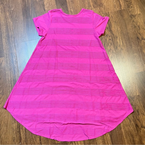 Lularoe large Carly dress pink - Picture 2 of 3